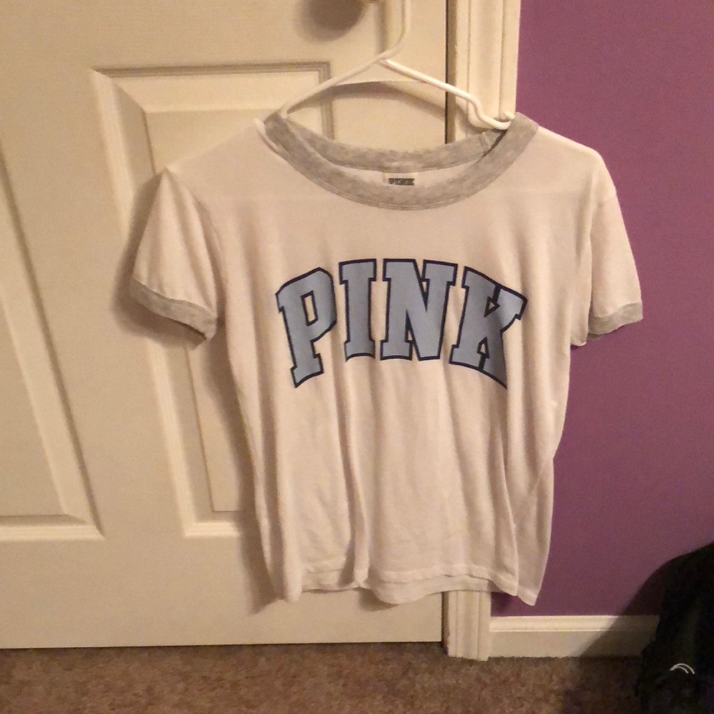 pink short sleeve shirt